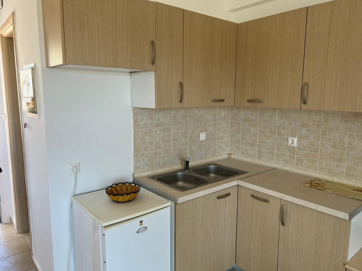 Vero Resort Apartmens Ханиоти Экстерьер фото